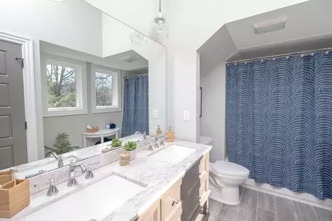 2214 E Main St, Durham, NC 27703 photo 12