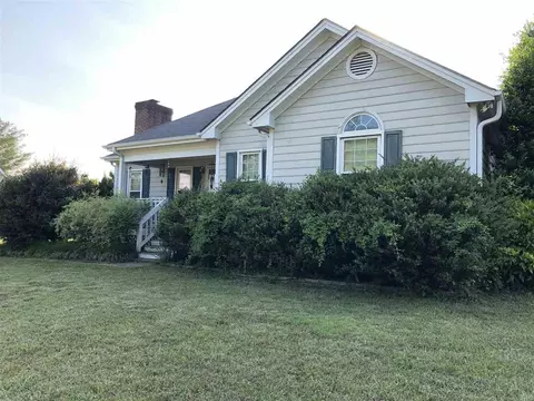 8608 Manns Loop Rd, Apex, NC 27539 photo 2