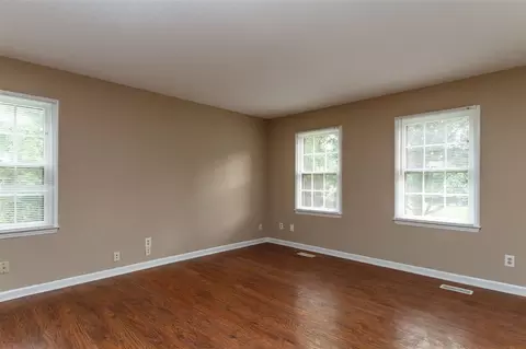6515 Ladd Dr, Durham, NC 27712 photo 3
