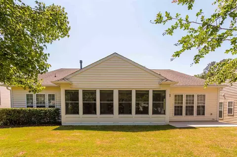 106 Repton Ct, Cary, NC 27519 photo 2