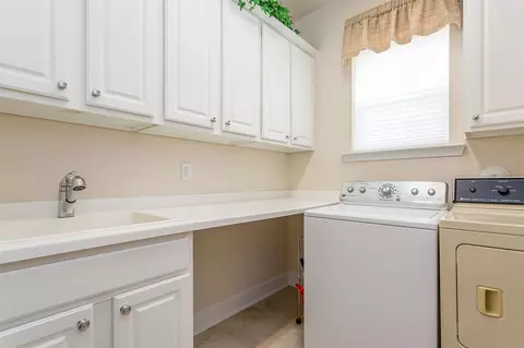 106 Repton Ct, Cary, NC 27519 photo 15