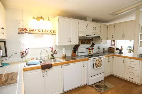 5699 Elevation Rd, Benson, NC 27504 photo 10
