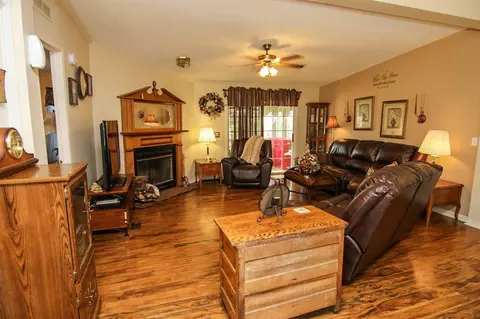 5699 Elevation Rd, Benson, NC 27504 photo 5