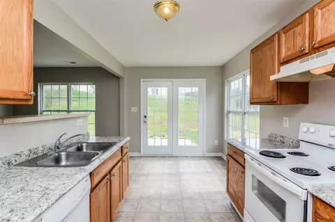 1023 Statler Dr, Durham, NC 27703 photo 3