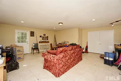 148 Par Dr, Macon, NC 27551 photo 5
