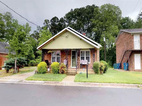606 Martha St, Durham, NC 27707 photo 2