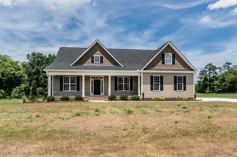 191 Rolling Oaks Ln, Benson, NC 27504 photo 1