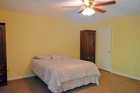 2908 Weeping St NE, Durham, NC 27704 photo 5