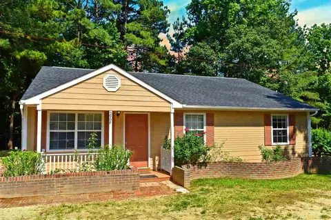 2908 Weeping St NE, Durham, NC 27704 photo 1