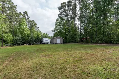 146 Walton Cir, Benson, NC 27504 photo 6