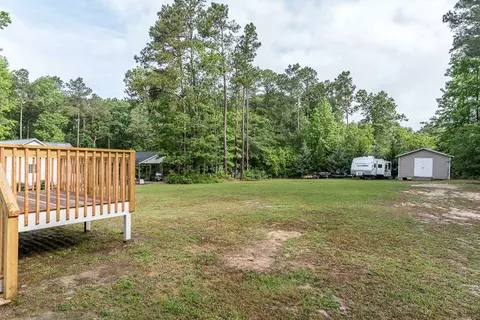 146 Walton Cir, Benson, NC 27504 photo 5