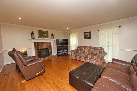 6512 Craig Rd, Durham, NC 27712 photo 2