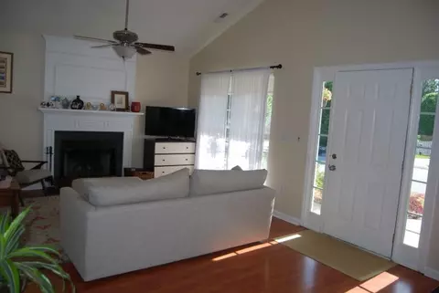 4503 Dolwick Dr, Durham, NC 27713 photo 3