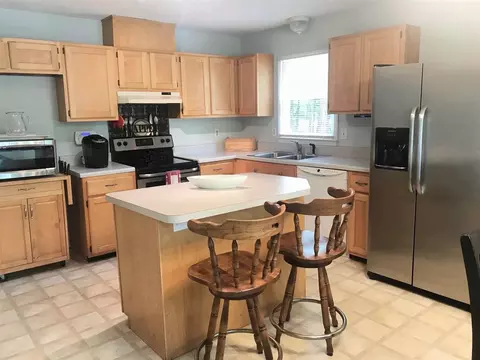 300 Moore Ct, Angier, NC 27501 photo 4