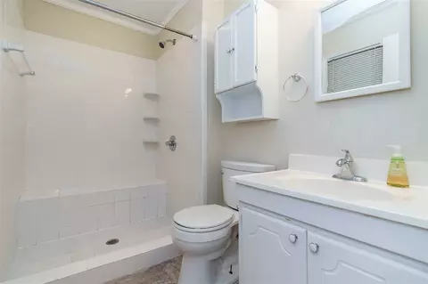 618 Webster St, Cary, NC 27511 photo 11