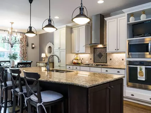 932 Edgewater Dr, Garner, NC 27529 photo 4