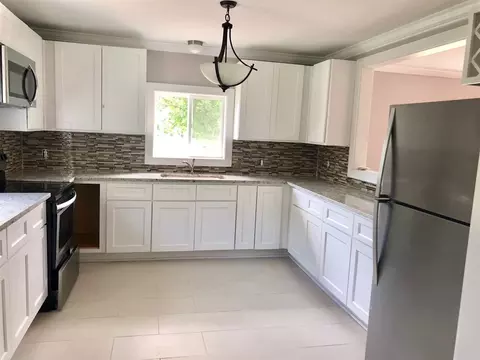 2905 Camberly Dr, Durham, NC 27704 photo 1