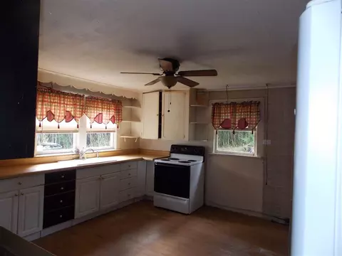1722 Glenn School Rd, Durham, NC 27704 photo 3