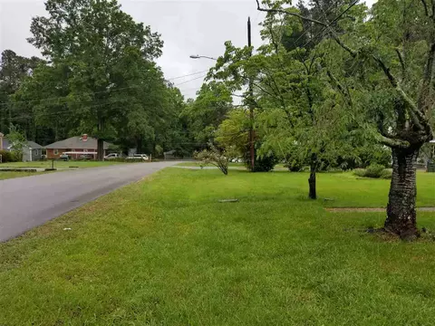 5 Hawthorne Dr, Durham, NC 27712 photo 4