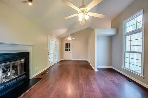 6 Blacksmith Cir, Durham, NC 27707 photo 4