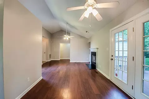 6 Blacksmith Cir, Durham, NC 27707 photo 3