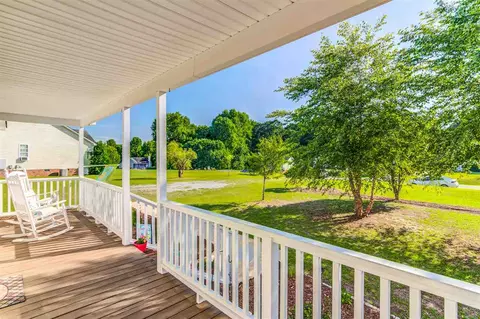 284 Rose Ct, Benson, NC 27504 photo 3