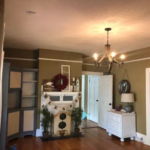 510 E Davis St, Smithfield, NC 27577 photo 3