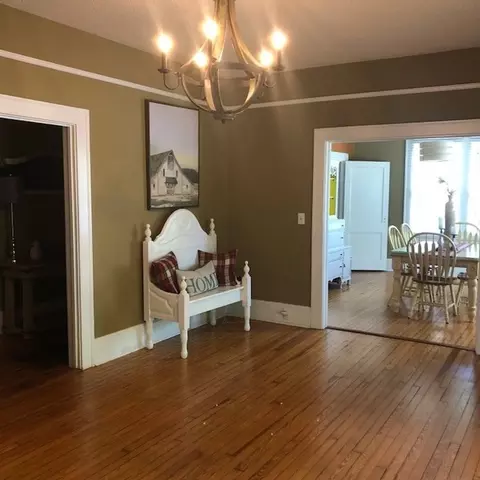 510 E Davis St, Smithfield, NC 27577 photo 4