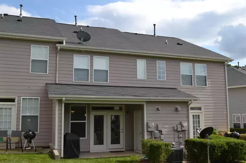 3136 Rapid Falls Rd, Cary, NC 27519 photo 2