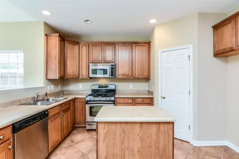721 Stackhurst Way, Wake Forest, NC 27587 photo 2