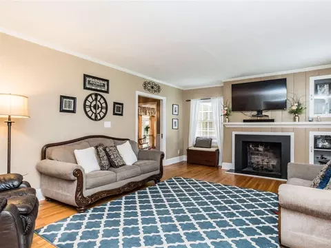 824 S First St, Smithfield, NC 27577 photo 5