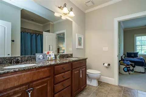 2116 Pine Dr, Raleigh, NC 27608 photo 20