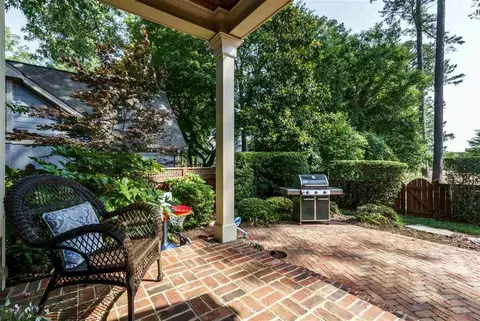 2116 Pine Dr, Raleigh, NC 27608 photo 23
