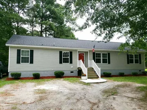 720 Circle Dr, Angier, NC 27501 photo 1