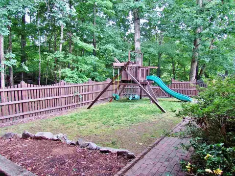 113 W Dutton Ct, Cary, NC 27513 photo 24