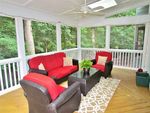 113 W Dutton Ct, Cary, NC 27513 photo 23