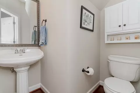 825 Cedar Downs Dr, Raleigh, NC 27607 photo 9