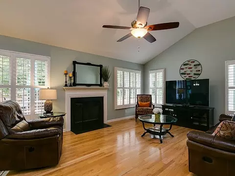 303 Alumni Ave, Durham, NC 27713 photo 3