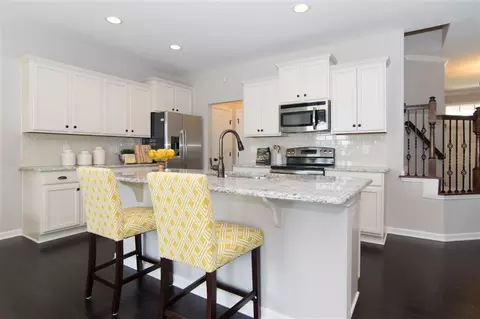 1129 Apogee Dr, Durham, NC 27713 photo 3