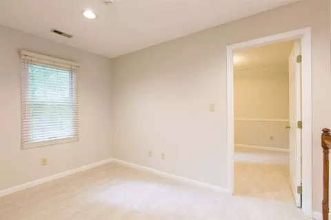 601 Valley Dr, Durham, NC 27704 photo 16