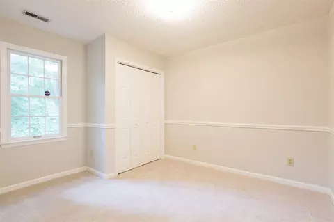 601 Valley Dr, Durham, NC 27704 photo 17