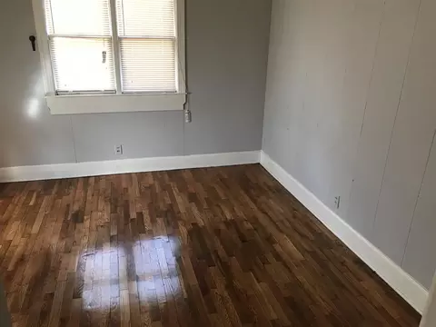 201 Raynor St, Durham, NC 27703 photo 2