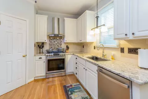 414 Loblolly Dr, Durham, NC 27712 photo 8