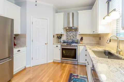 414 Loblolly Dr, Durham, NC 27712 photo 10