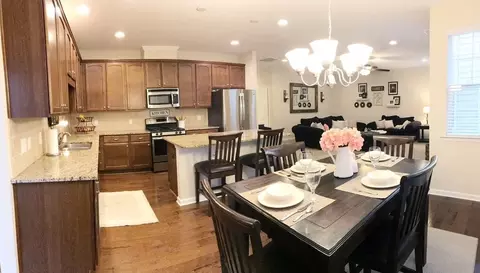 824 Briana Dr, Durham, NC 27703 photo 2