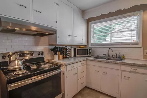 1709 Avondale Dr, Durham, NC 27701 photo 13