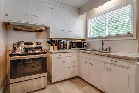 1709 Avondale Dr, Durham, NC 27701 photo 12