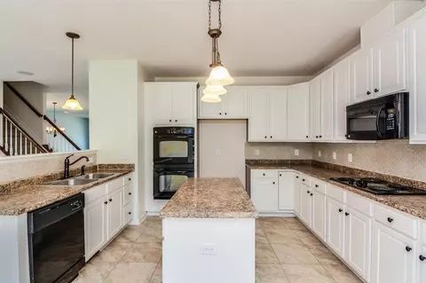 829 Edgeware Way, Wake Forest, NC 27587 photo 2