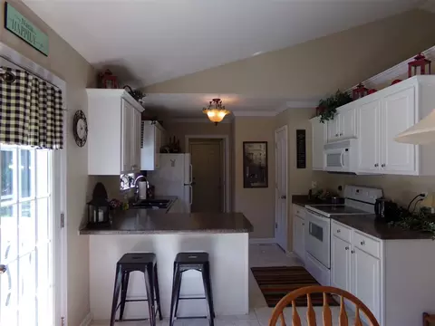 204 Patterdale Pl, Benson, NC 27504 photo 5