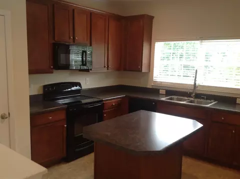 2551 Wyntercrest Ln, Durham, NC 27713 photo 2